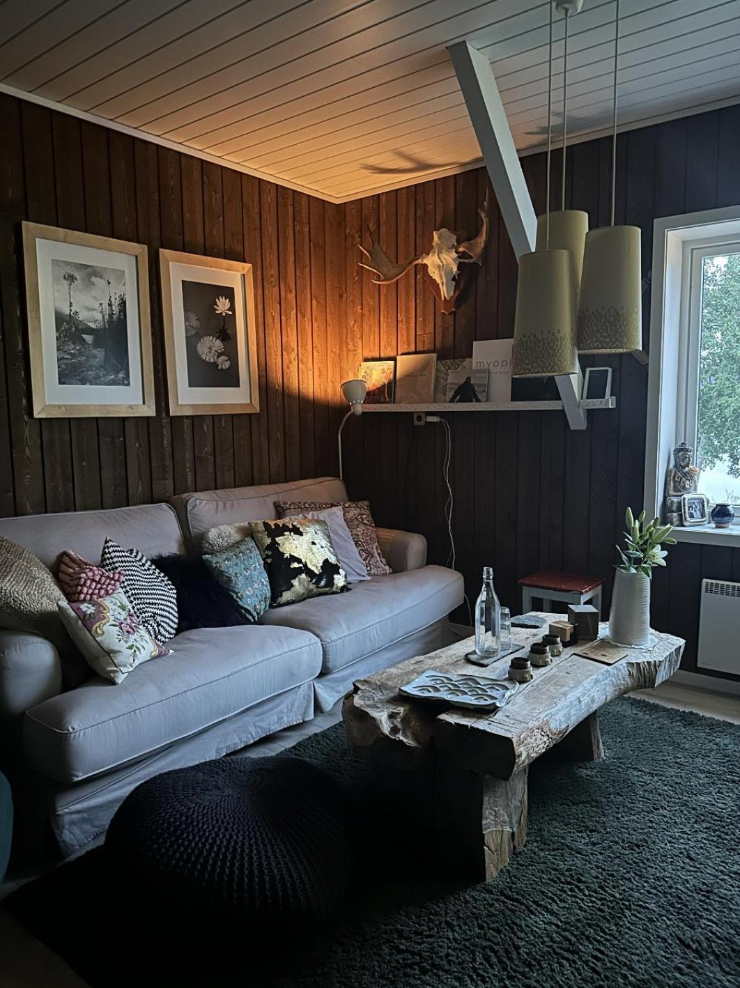 Hotel Saga, Unikt Badehotell Med 5 Rom, Sauna Og Badebrygge - Inderoy *