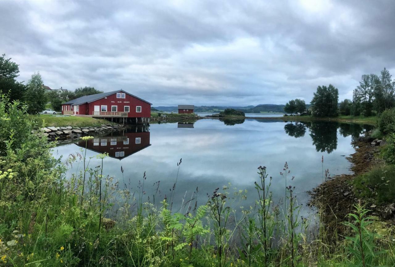 Saga, Unikt Badehotell Med 5 Rom, Sauna Og Badebrygge - Inderoy * Straumen (Nord-Trondelag)